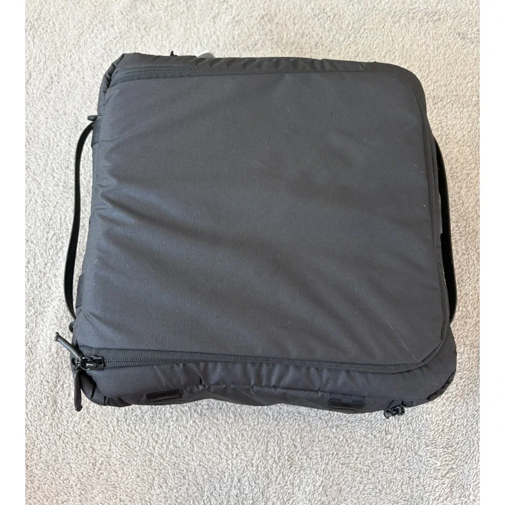 Peak Design Camera Cube Medium 12L Black BCC-M-BK-1 Modular Travel Organizer NWT